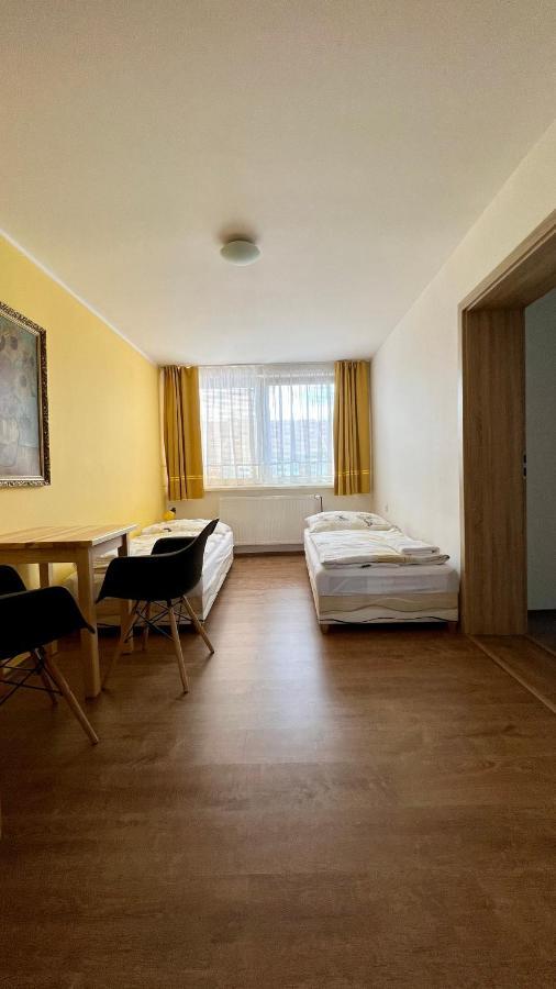 Ubytovani Lednice Buitenkant foto