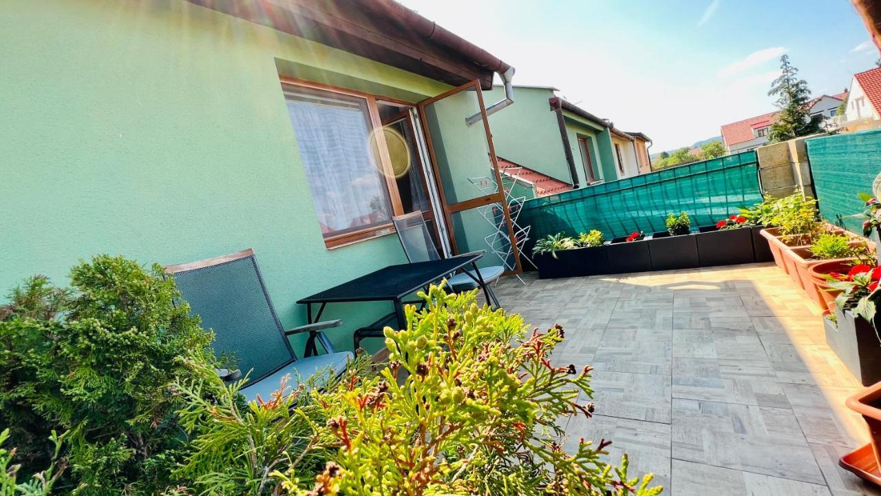 Ubytovani Lednice Buitenkant foto